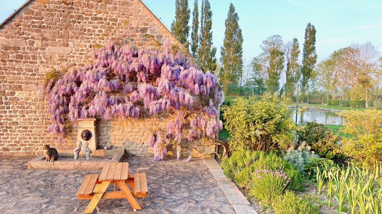 Chateau Du Bu Anctoville Zewnętrze zdjęcie